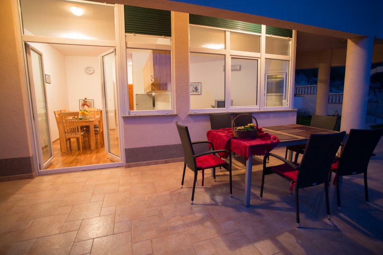 Villa Venera มีมิตเซ ภายนอก รูปภาพ