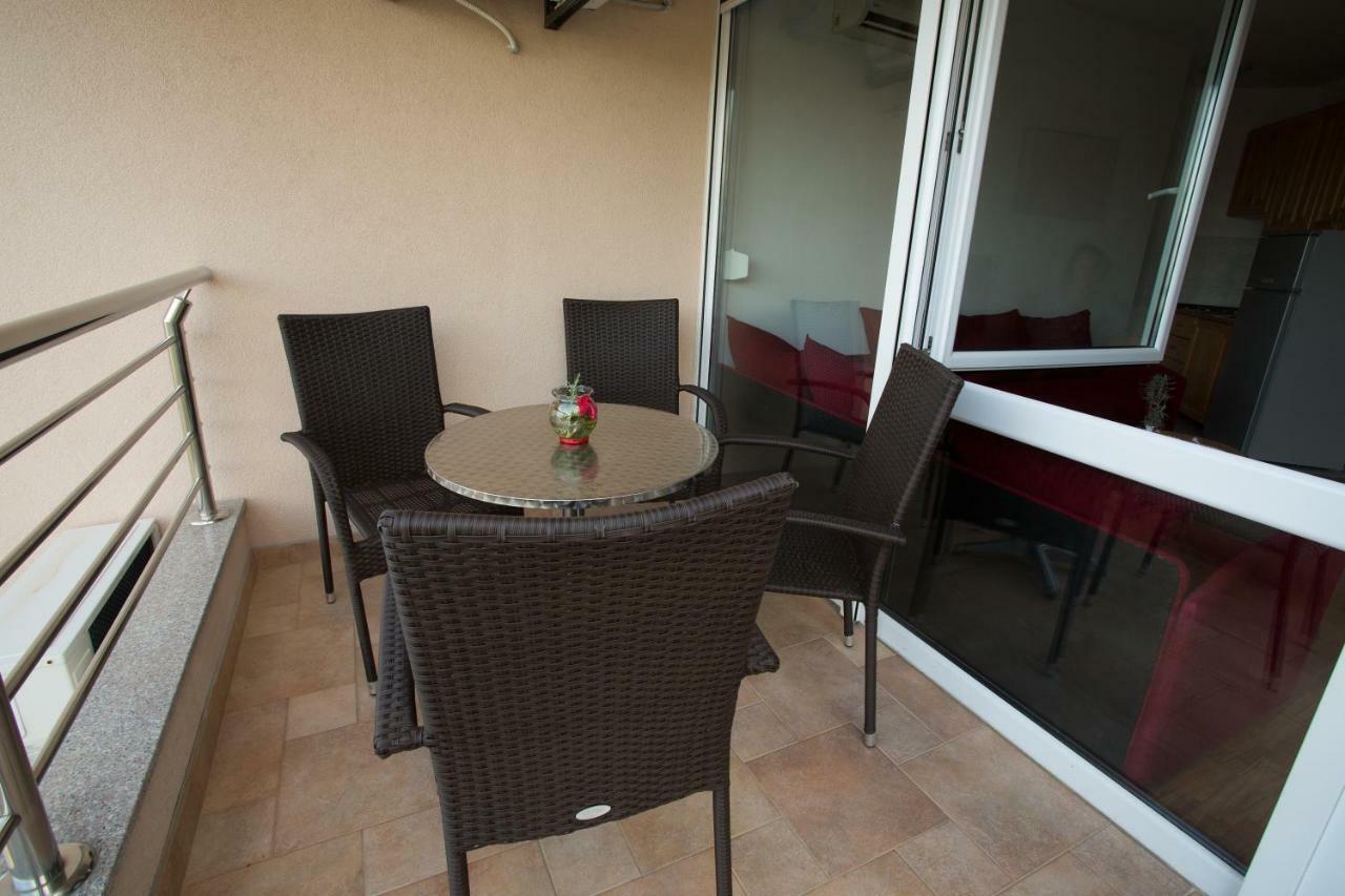 Villa Venera มีมิตเซ ภายนอก รูปภาพ